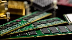 DDR4 RAM fiyatları 1 ayda %19 arttı, DDR5’i geçti
