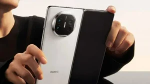 Huawei Akıllı Üç Katlanır Telefonu Piyasaya Süreceği Açıklandı!