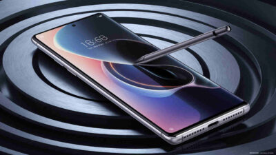 Akıllı telefonlar markaları arasında yaşanan rekabet son hızıyla devam ediyor.