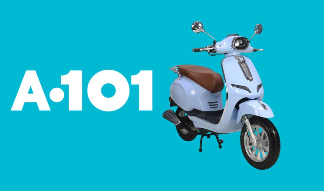 A101'de 30 Ekim 2025'te satışa sunulacak ReVolt RS4 50cc moped,