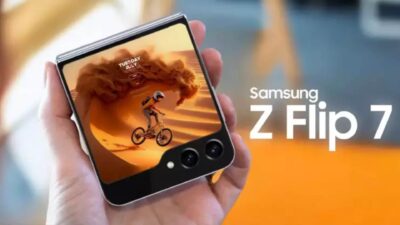 Samsung Galaxy Z Flip 7 incelemesi: Yenilenen tasarımı, büyüyen ekranları,