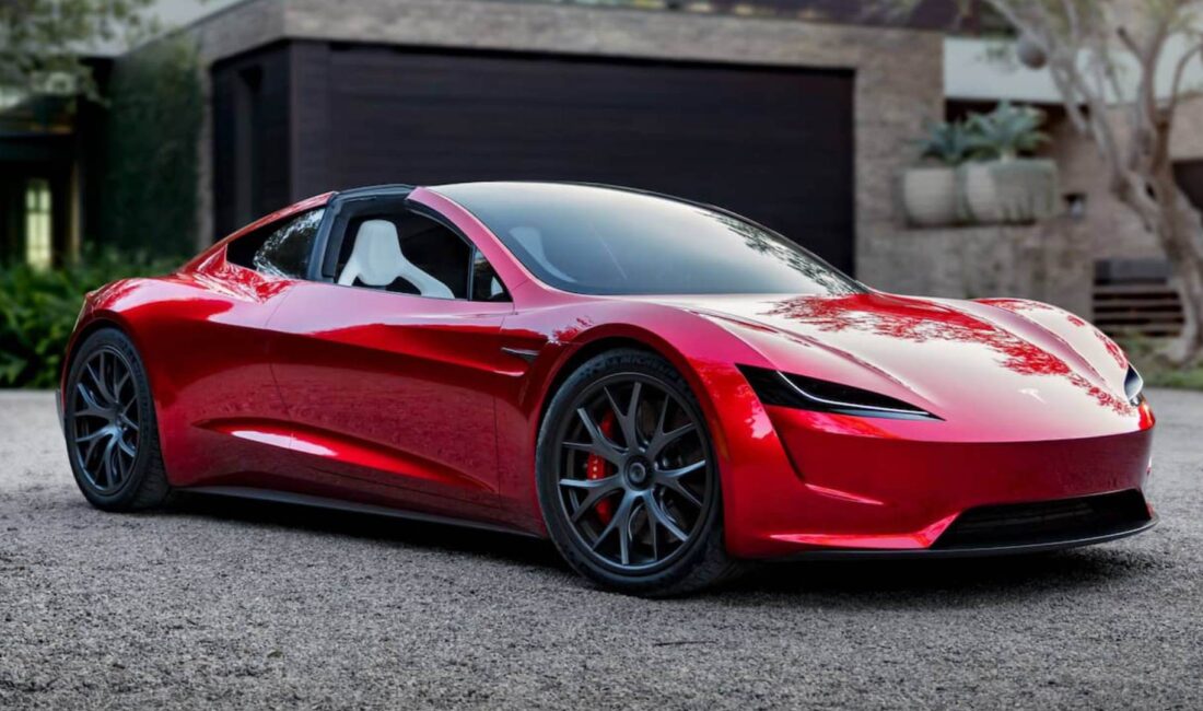 Tesla Roadster 2'nin çıkışı yine ertelendi! Elon Musk, yeni Roadster