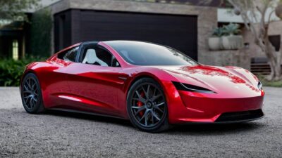 Tesla Roadster 2'nin çıkışı yine ertelendi! Elon Musk, yeni Roadster